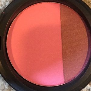 Authentic MAC limited edition powder blush